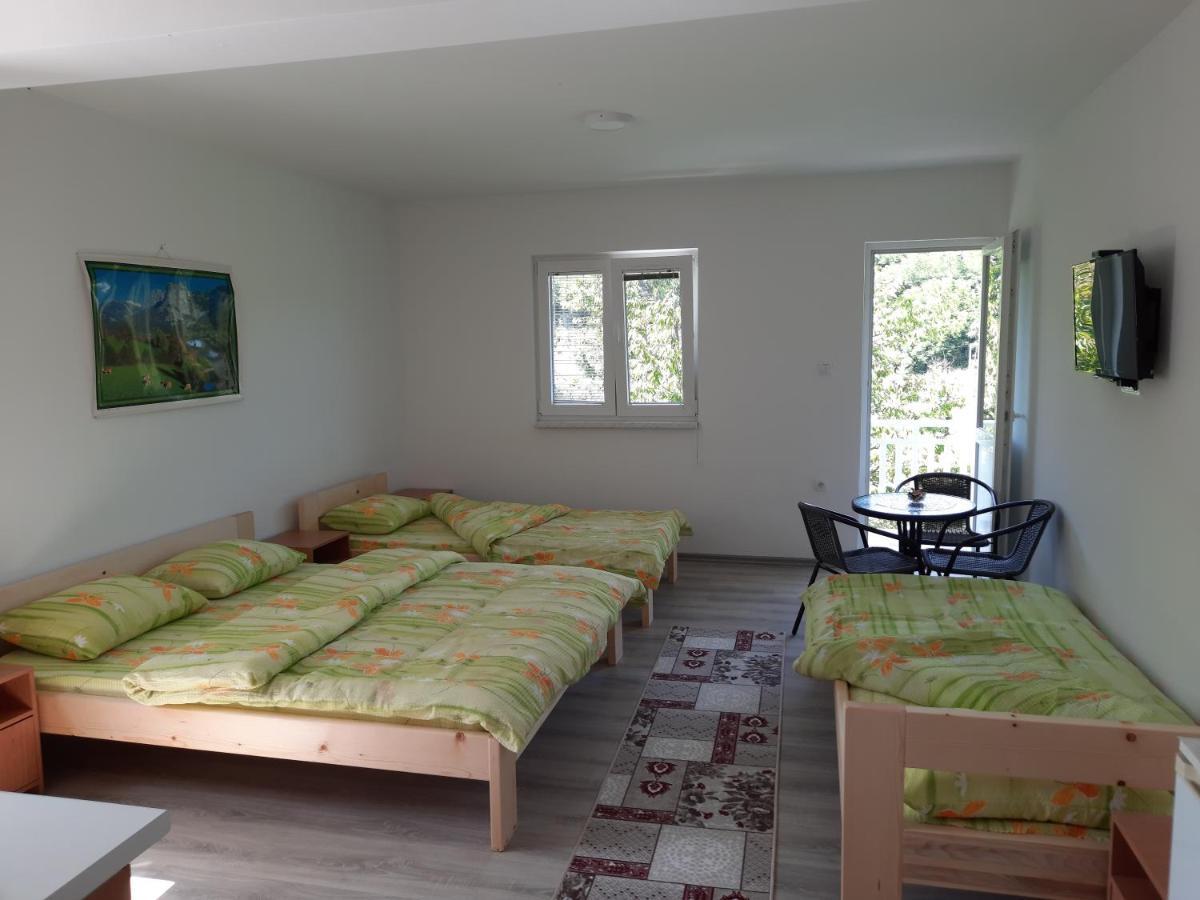 فوتشا Apartmani Vila Na Drini المظهر الخارجي الصورة
