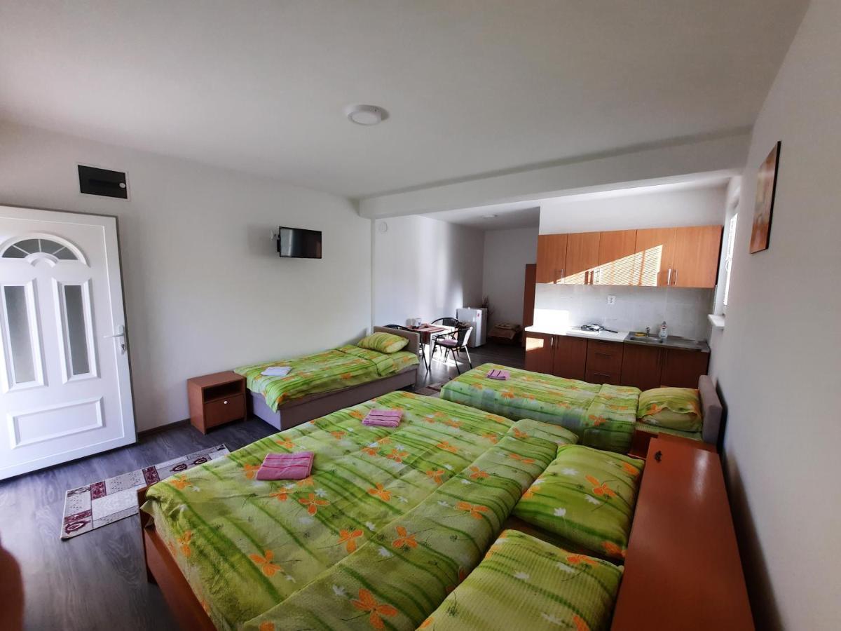 فوتشا Apartmani Vila Na Drini المظهر الخارجي الصورة