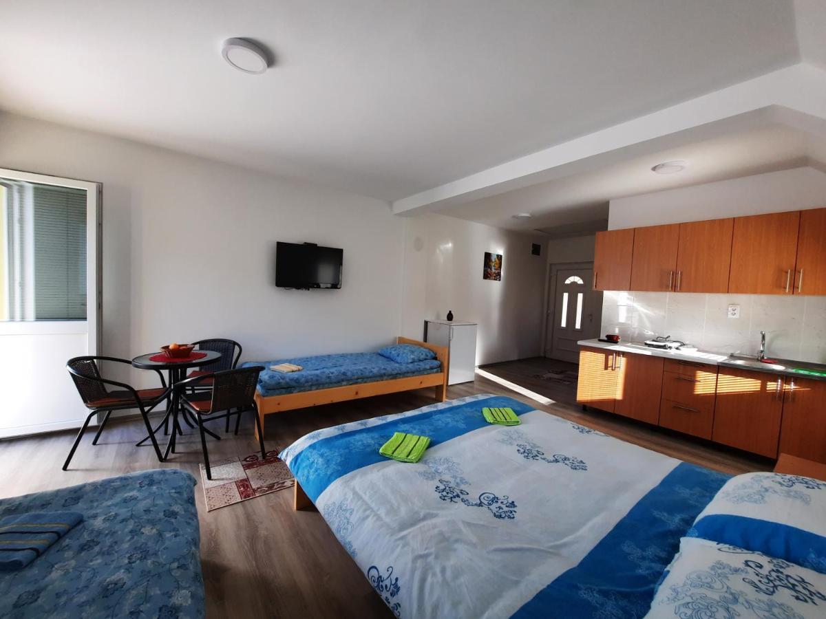 فوتشا Apartmani Vila Na Drini المظهر الخارجي الصورة